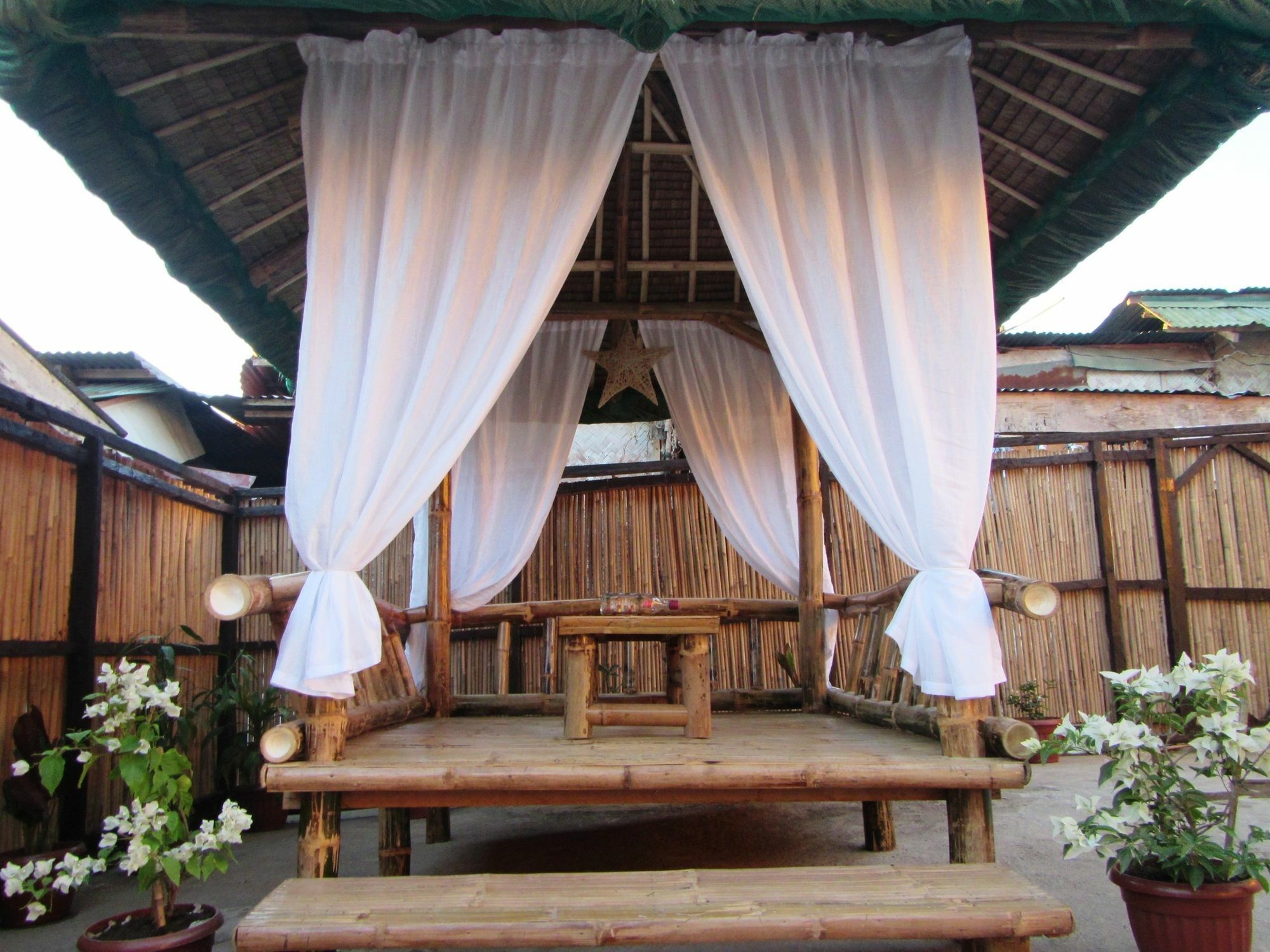 Coron Guapos Guesthouse Екстериор снимка