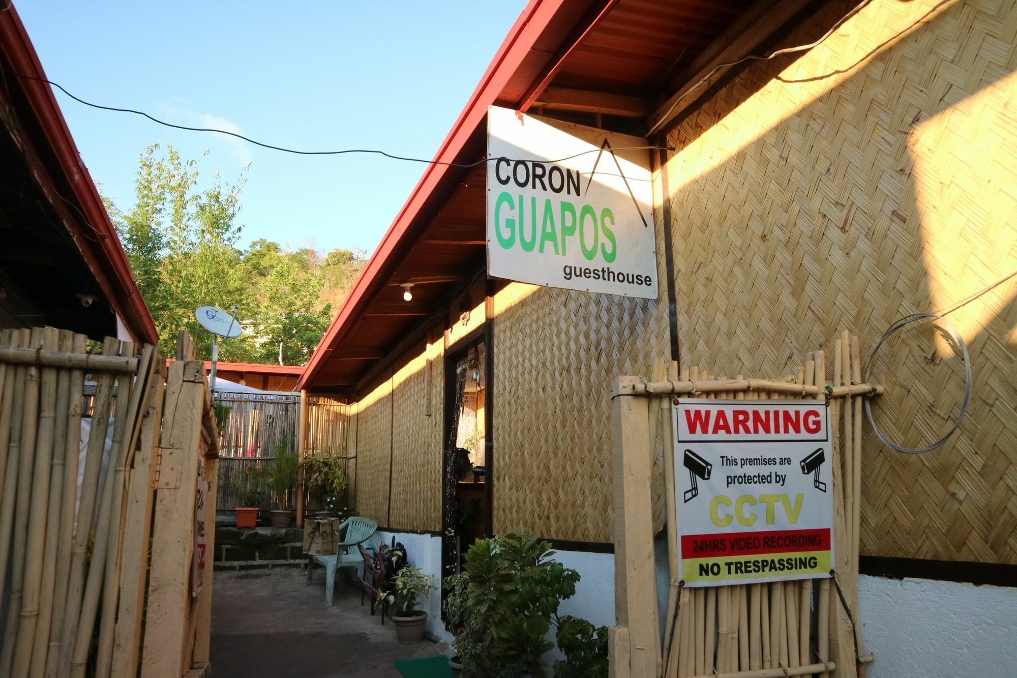 Coron Guapos Guesthouse Екстериор снимка